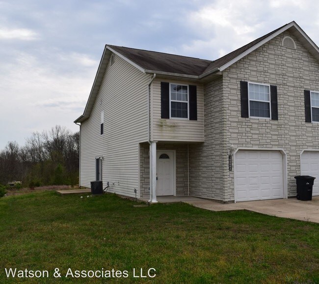Building Photo - 16860 Huntington Ln