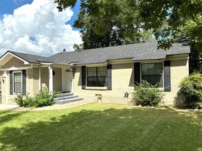 Building Photo - 3835 Hawick Ln