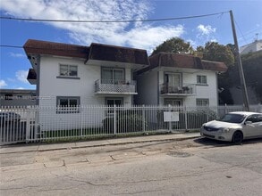 Building Photo - 8045 NE 1st Ave