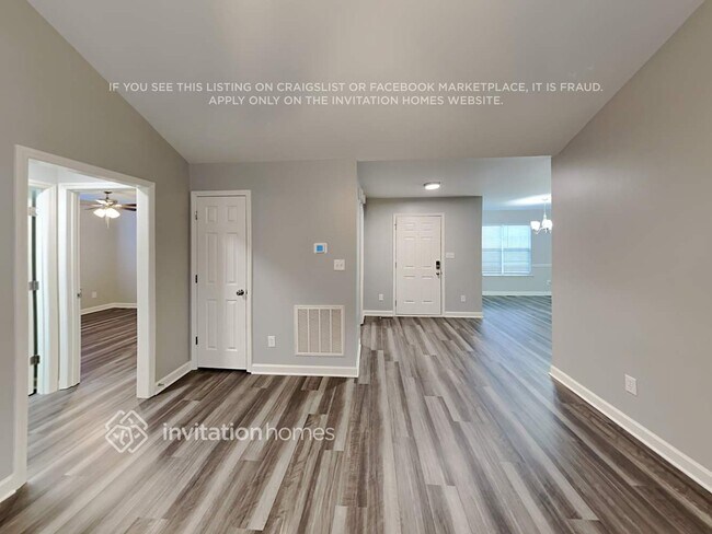 Foto del edificio - 3901 Cassidy Dr