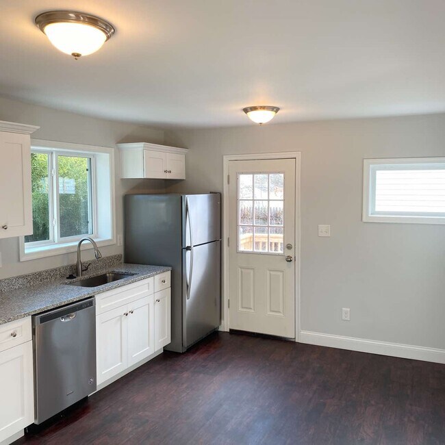 Foto del edificio - 1812 Colmar Rd