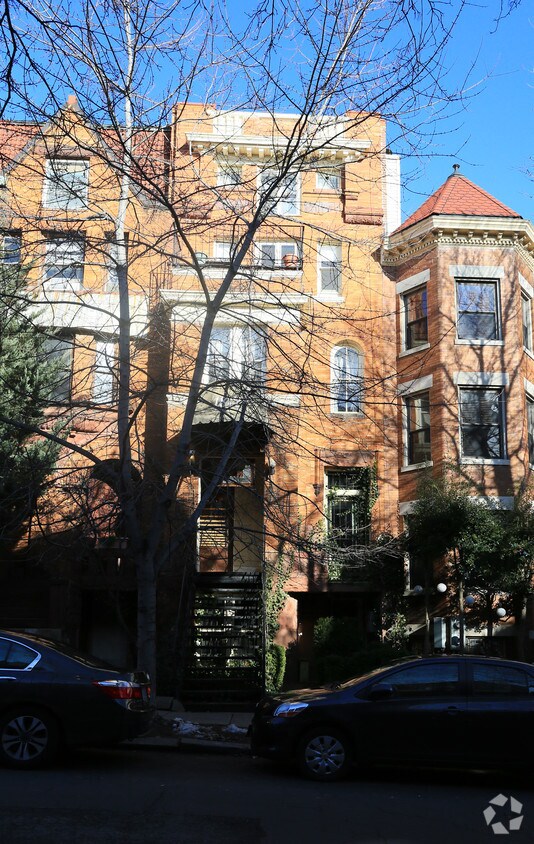 Building Photo - 1817 Kalorama Rd NW