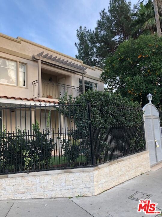 Foto del edificio - 1254 N Detroit St