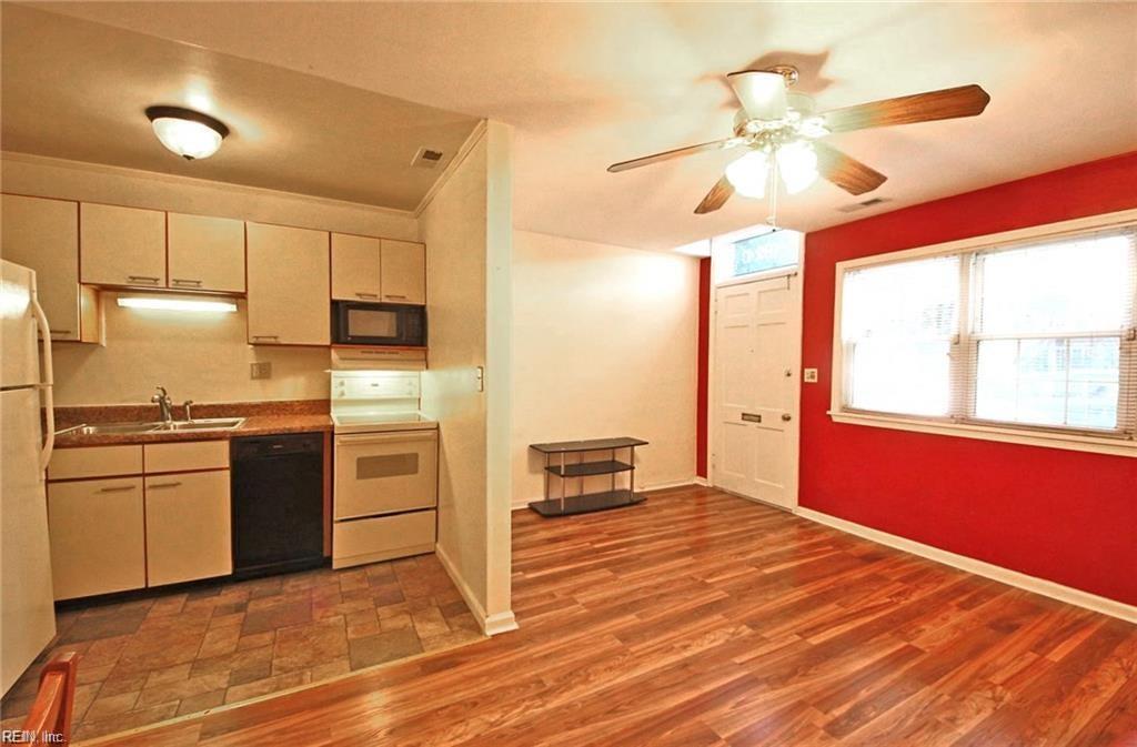 Primary Photo - 624 Raleigh Ave
