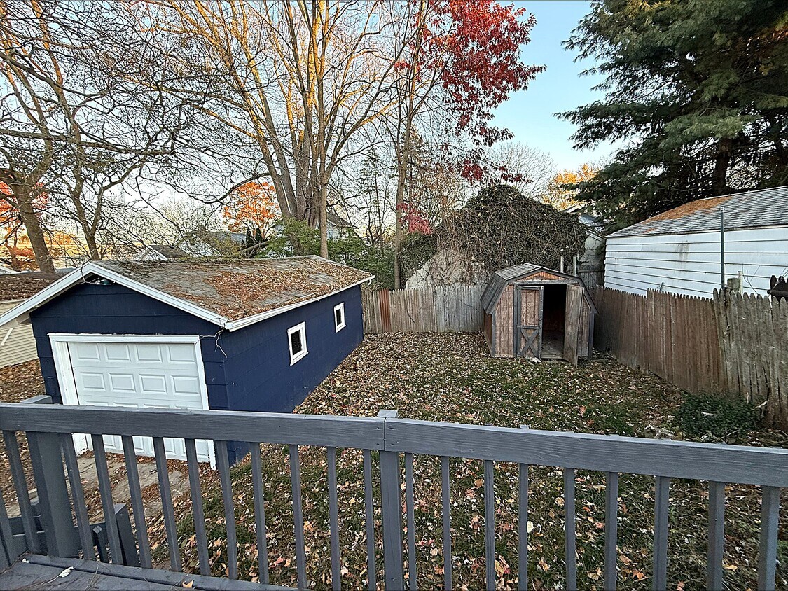 Building Photo - 1307 Nestor Ave