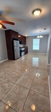 Building Photo - 1302 Quitaca Dr