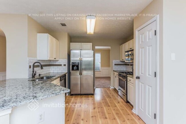 Foto del edificio - 1040 Deer Hollow Dr