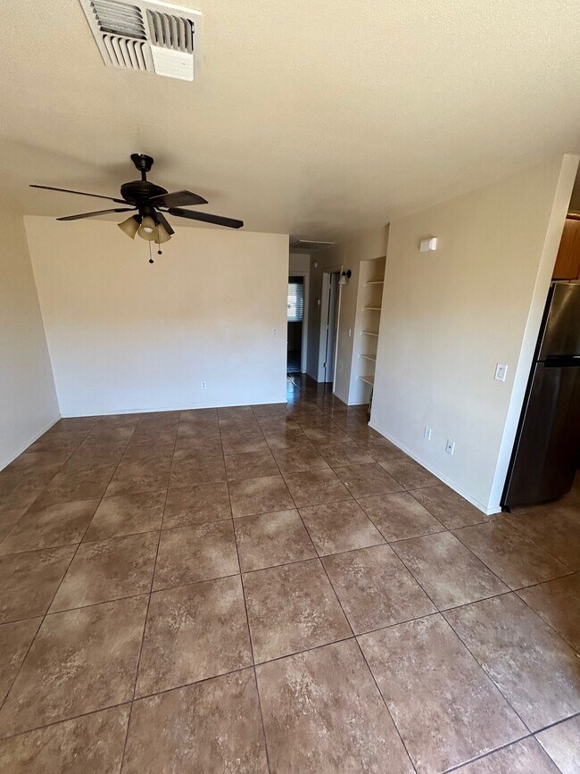 Foto del edificio - 311 93rd - Moose Tracks II LLC