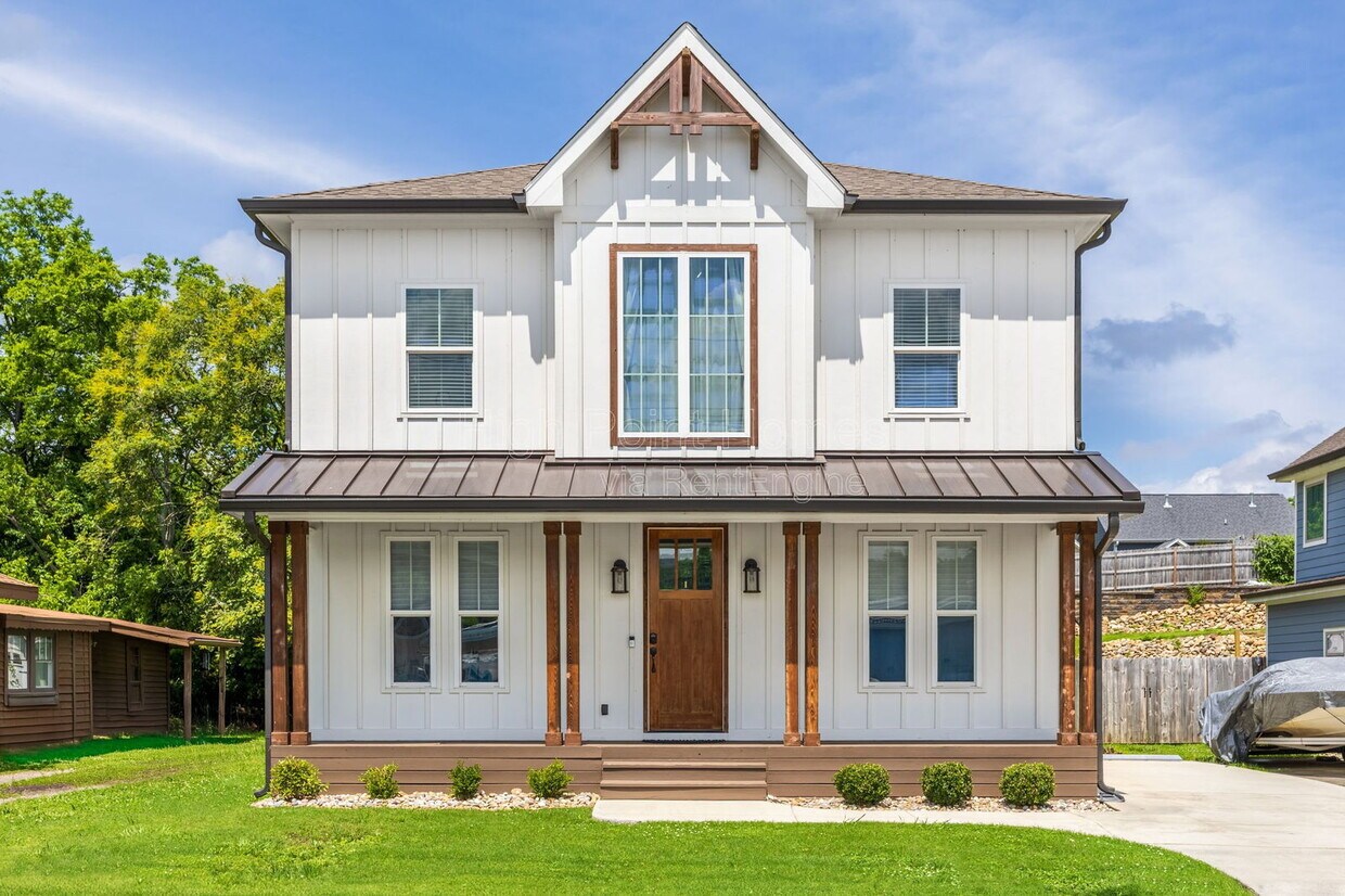 Foto principal - 213 Winchester St