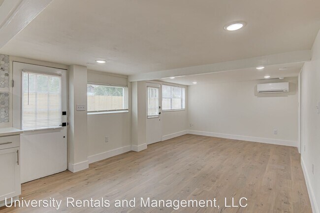 Foto del edificio - 2 br, 1 bath House - 921 SW 6th Ave Unit A