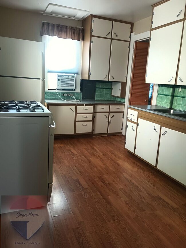 Foto del edificio - 1037 S Boxelder St