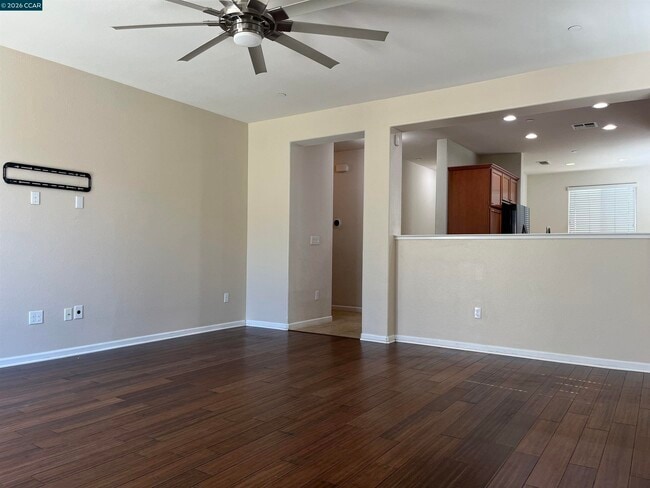 Building Photo - 50 Sugarbush Ct