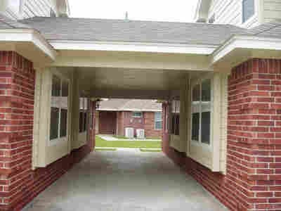 Pasarela peatonal - Marquis Townhomes