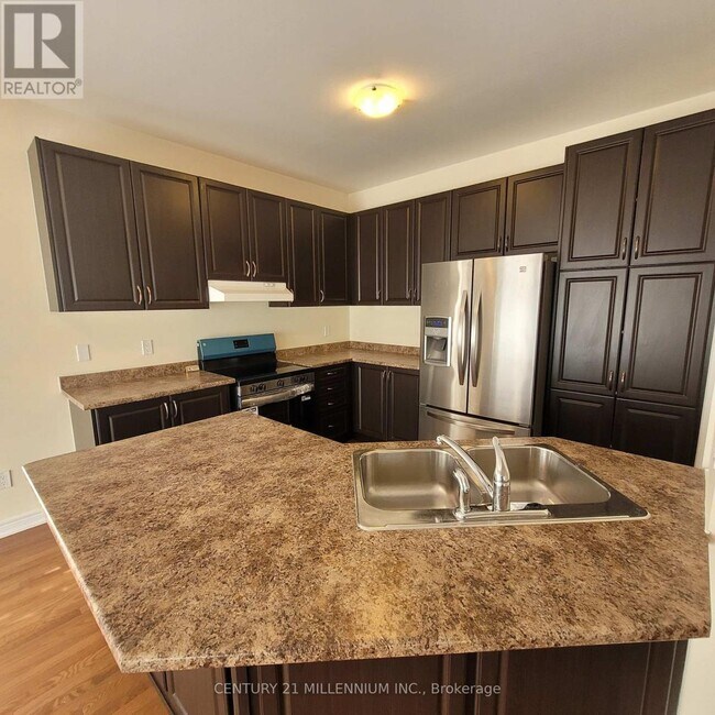 Photo du bâtiment - 11 Jazzberry Rd