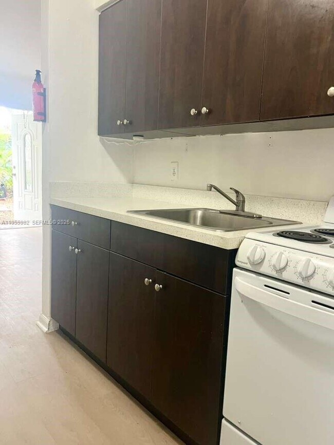 Foto del edificio - 5510 SW 32nd St