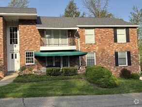 Building Photo - 22 Williamsburg Cir