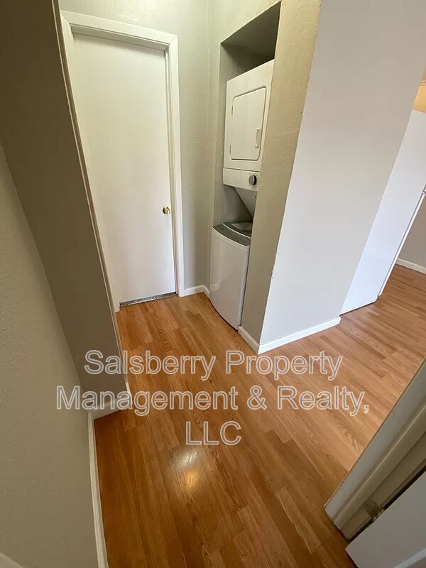 Foto del edificio - 1202 NW 3rd Ave