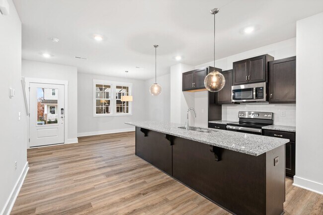 Foto del edificio - Beautiful BRAND NEW Bungalow in Chatham Park