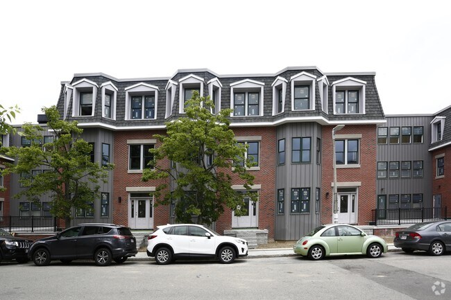 Foto del edificio - 902-906 E 2nd St
