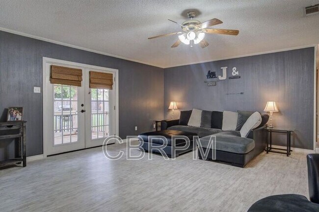 Foto del edificio - 4918 55th St