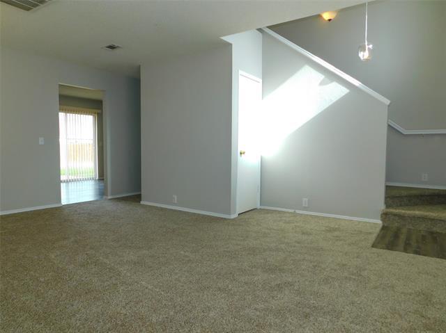 Building Photo - 4204 Sonoma Dr