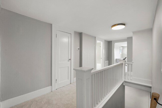 Foto del edificio - 4525 5th Ave NE