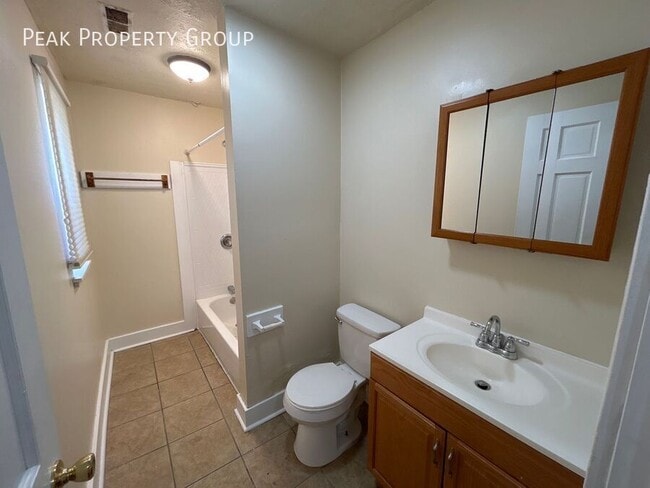 Building Photo - 45 Euclid Ave