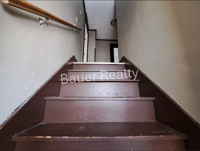 Building Photo - kj324