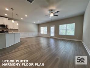 Foto del edificio - 1516 Fern Ridge Ln