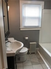 Building Photo - 44 Westmoreland St