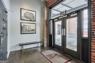 Building Photo - 426 Marietta St NW