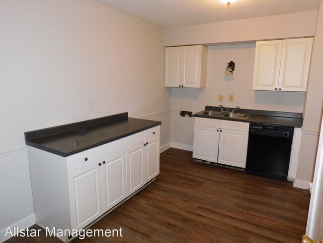 Foto del edificio - 3 br, 1 bath House - 2555 Valleybrook Road