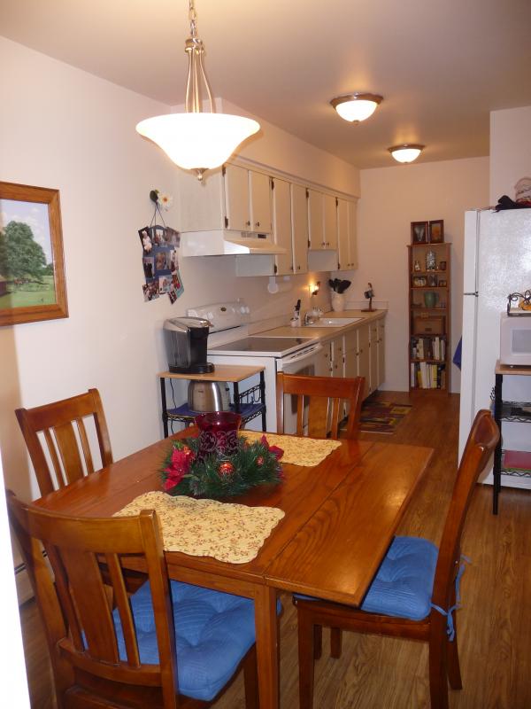 Primary Photo - 23324 Deanhurst St