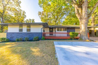 Building Photo - 1822 McCain Blvd