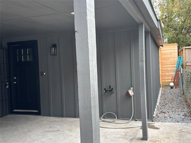 Foto del edificio - 430 Hutcheson St