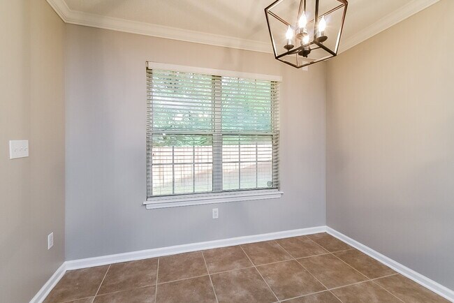 Foto del edificio - 7214 Grapetree Trail