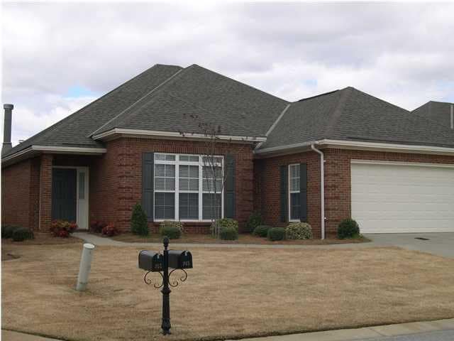 Building Photo - 943 Somerset Dr