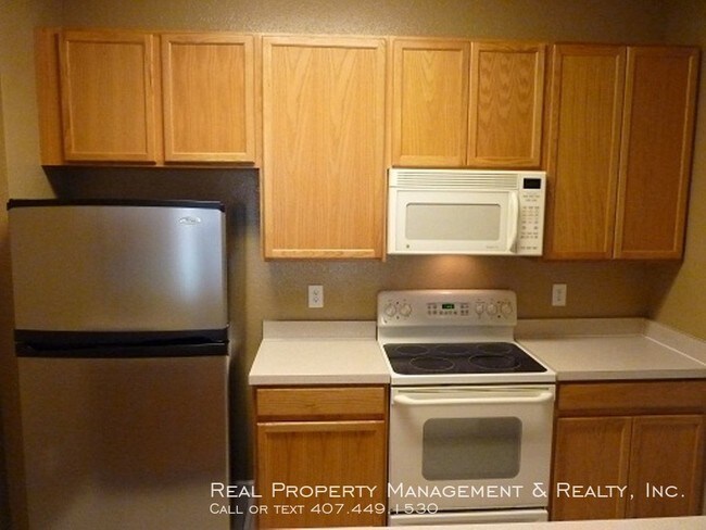 Building Photo - 6335 Contessa Dr