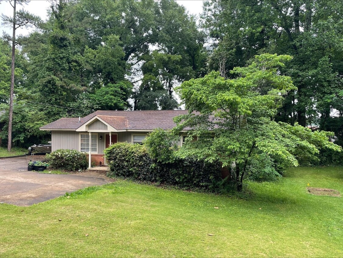 714 Harper Ave, Auburn, AL 36830 House Rental in Auburn, AL