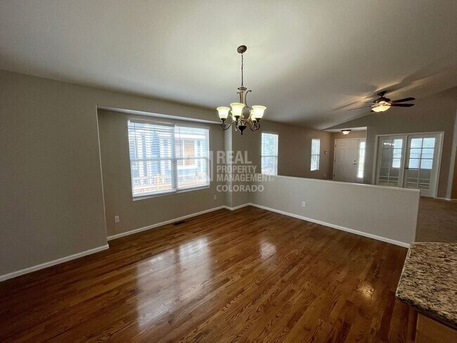 Building Photo - 5236 Sagebrush St