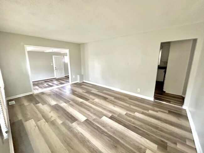 Foto del edificio - 4734 Bluehaven Dr NW
