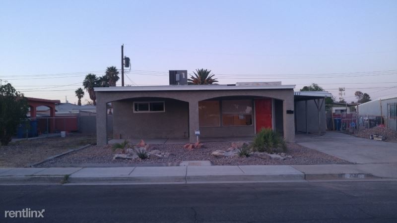 Primary Photo - 3 br, 2 bath House - 2117 Franklin Ave
