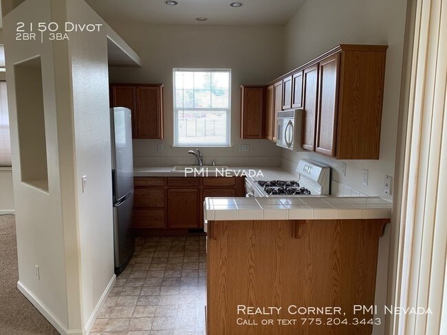 Foto del edificio - 2 Master Suite House in Sparks