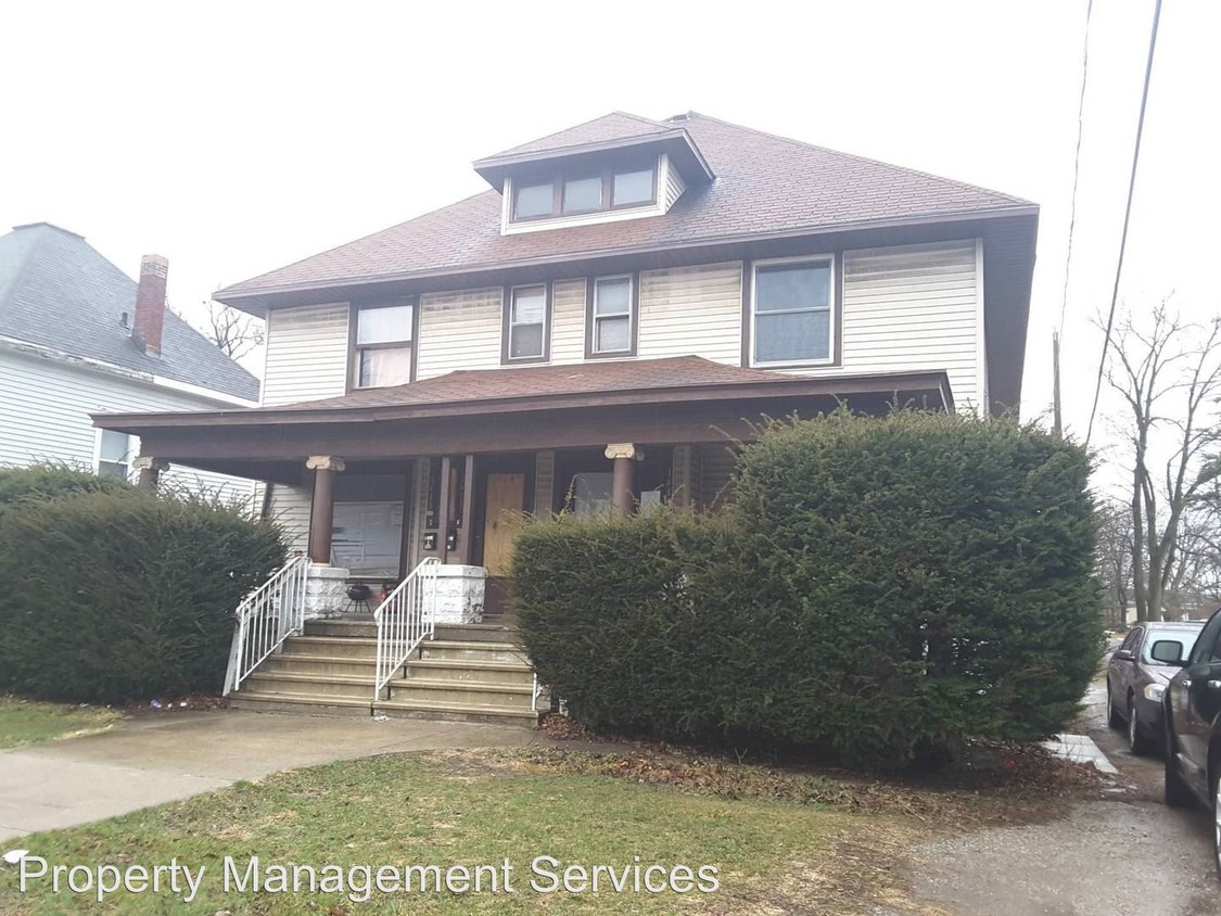 Foto principal - 2 br, 1 bath Apartment - 1413 1/2 Prairie St