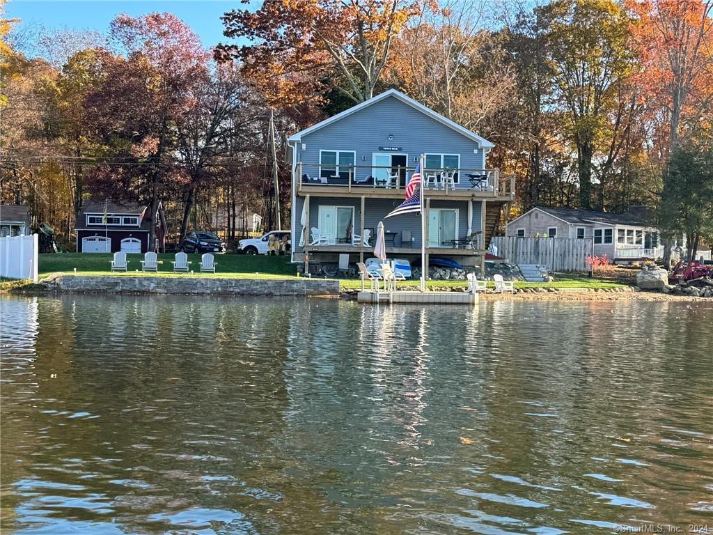 Primary Photo - 21 Lakeside Dr