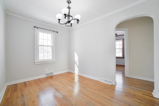 Foto del edificio - 225 Henderson St