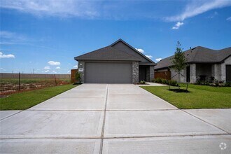 Building Photo - 5092 Marcasca Dr