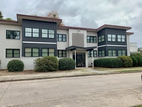 Building Photo - 100 Marcy St