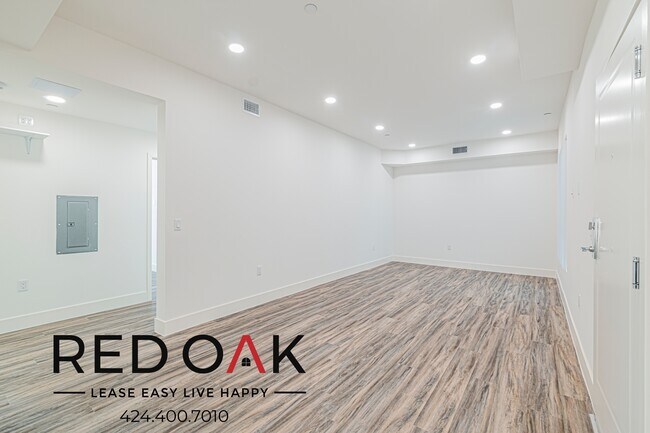 Foto del edificio - 4000 Mont Clair St