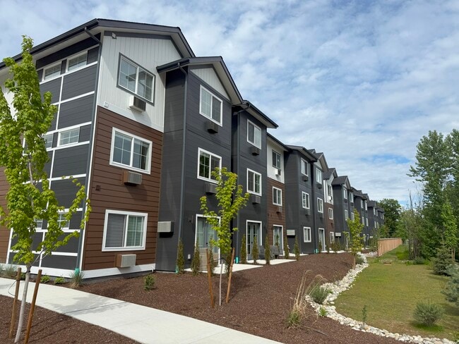 Rear Apartment View - Homestead Village Apartments
